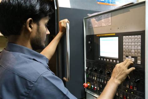 cnc machine operator course in coimbatore|mechanical engineering internship Coimbatore.